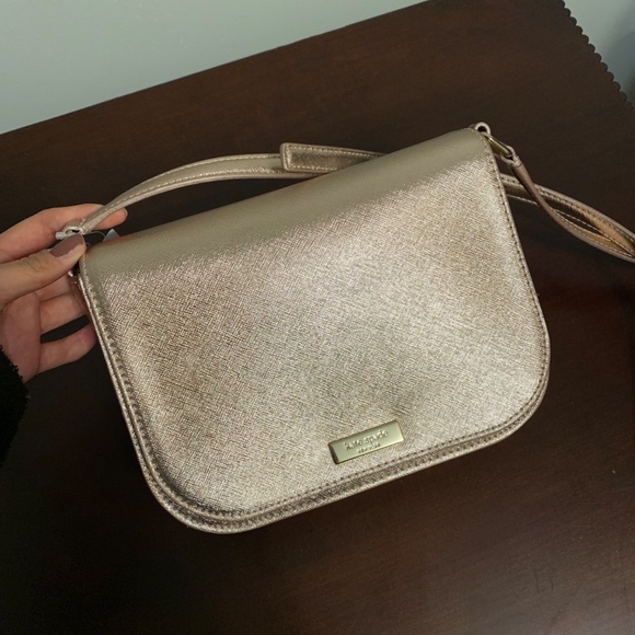 NWT KATE SPADE LAUREL WAY LARGE CARSON - Picture 4 of 5